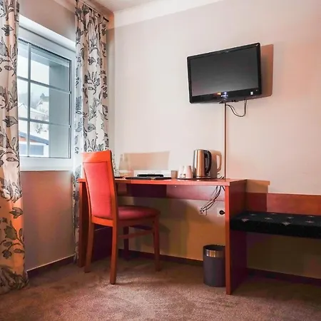 Gaestehaus Fuchshof Hotel Nürburg